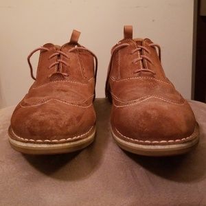 Steve Madden distressed Oxford shoes